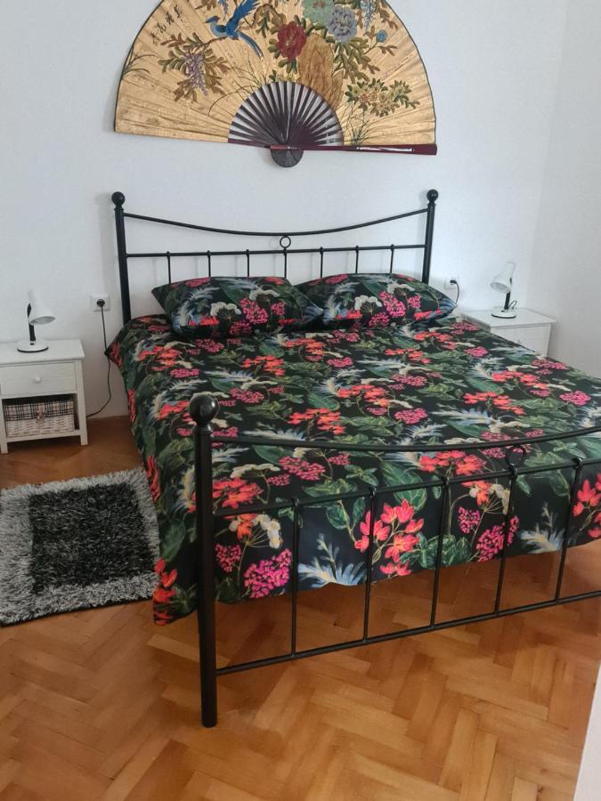 Apartment Danica Ljubač 外观 照片